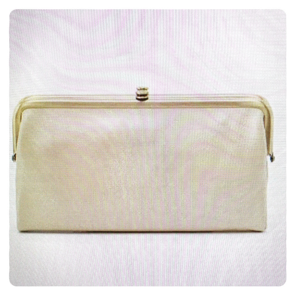 HOBO Lauren Clutch Wallet in Sandshell
